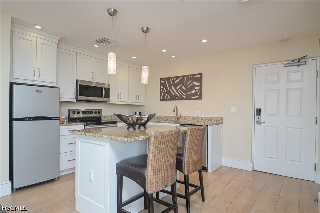 1 Bed Waterfront Home for Sale in Bonita Springs, FL — photo 6