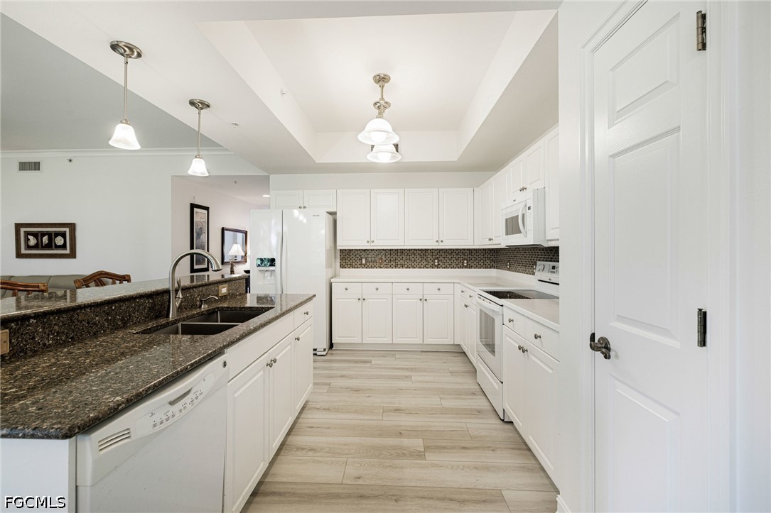 2 Bed Condominium for Sale in Palazzo, photo 6
