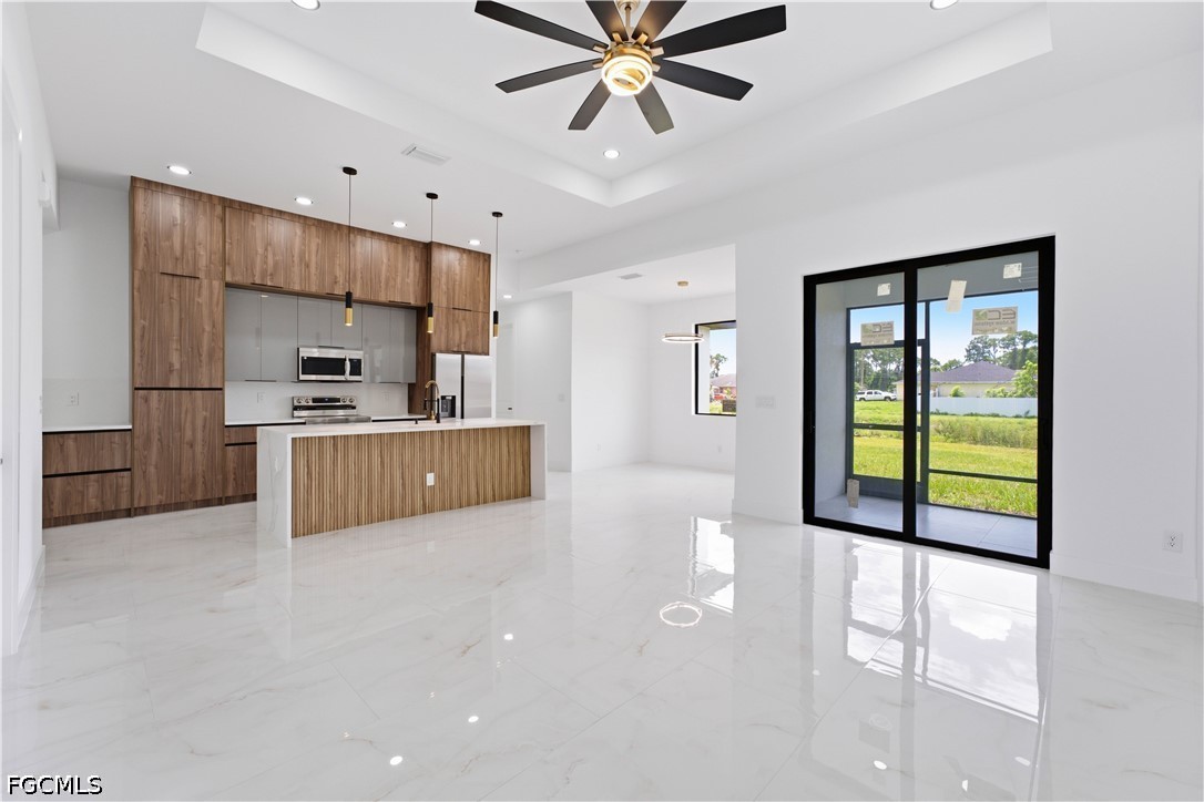 3 Bed SingleFamilyResidence for Sale in Lehigh Acres, FL — photo 6