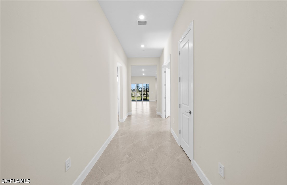 2 Bed SingleFamilyResidence for Sale in North Fort Myers, FL — photo 6