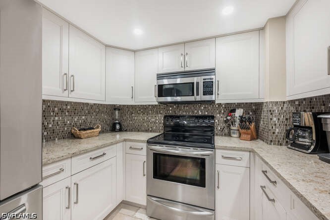 2 Bed Waterfront Home for Sale in Marco Island, FL, $738,000 — photo 6