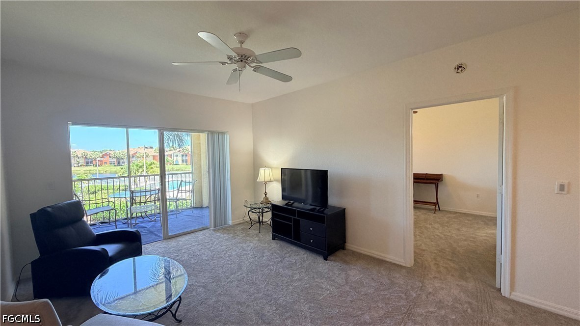 2 Bed Waterfront Home for Sale in Fort Myers, FL, $1,450 — photo 6