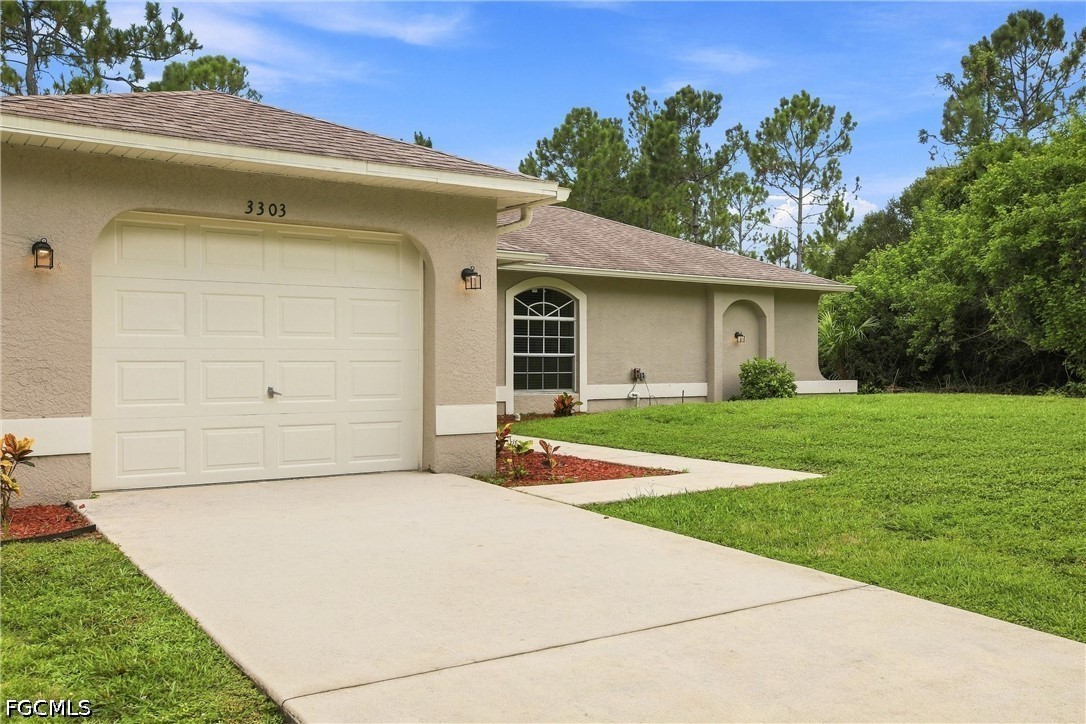 3 Bed SingleFamilyResidence for Sale in Lehigh Acres, FL — photo 6