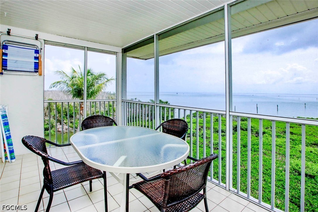 3 Bed Waterfront Home for Sale in Captiva, FL, $950,000 — photo 6
