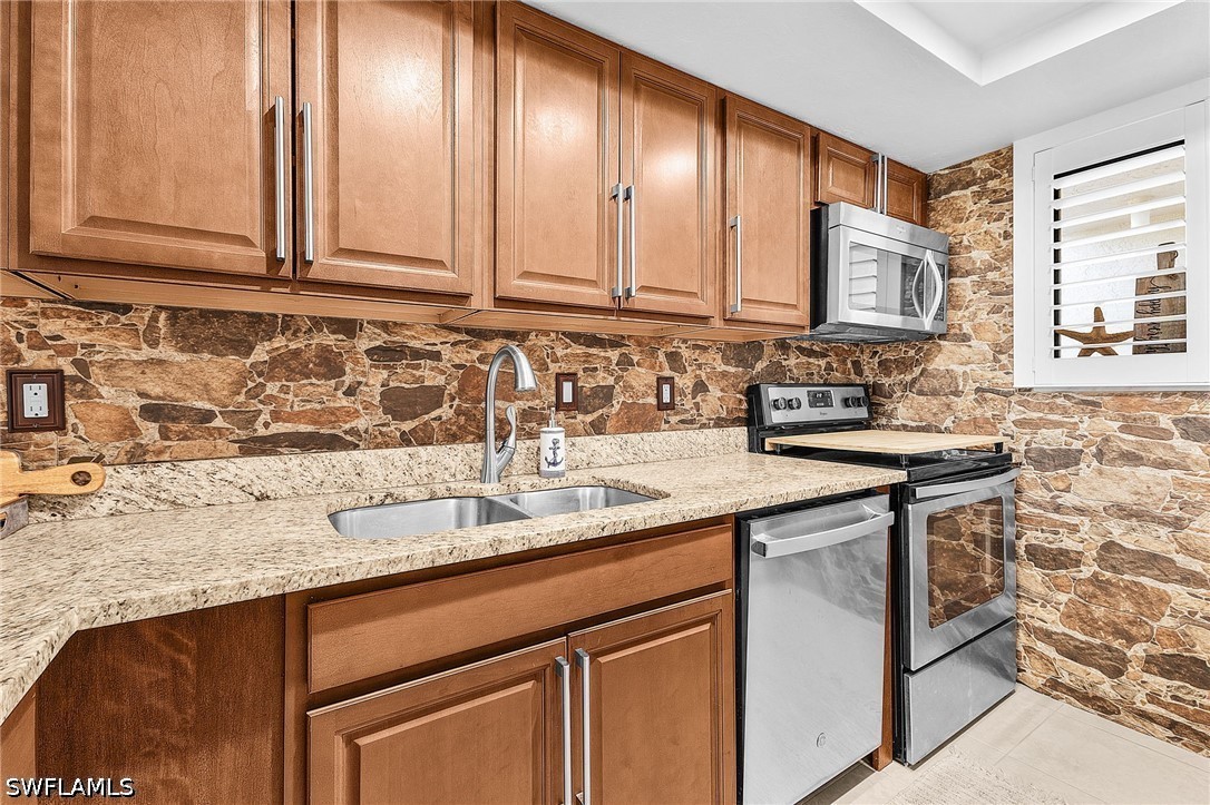 2 Bed Waterfront Home for Sale in Marco Island, FL, $649,900 — photo 6