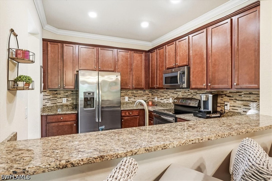 3 Bed Townhouse for Sale in Fort Myers, FL, $299,000 — photo 6