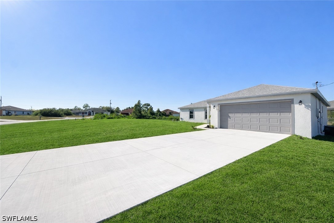 4 Bed SingleFamilyResidence for Sale in Lehigh Acres, FL — photo 6