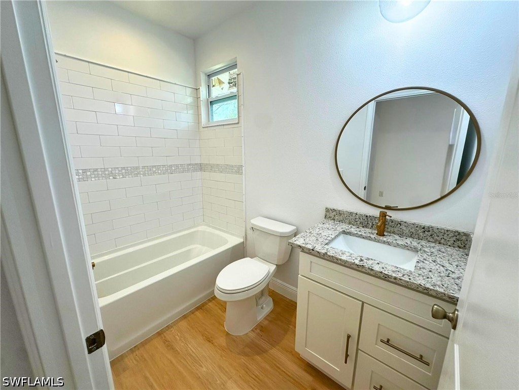 3 Bed SingleFamilyResidence for Sale in Punta Gorda, FL — photo 6