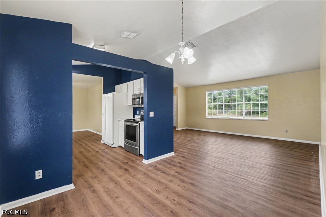 3 Bed SingleFamilyResidence for Sale in Lehigh Acres, FL — photo 6