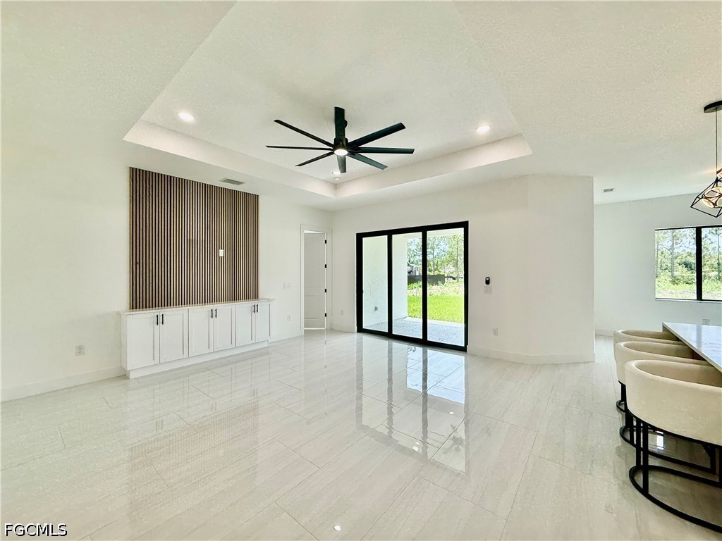 4 Bed SingleFamilyResidence for Sale in Lehigh Acres, FL — photo 6