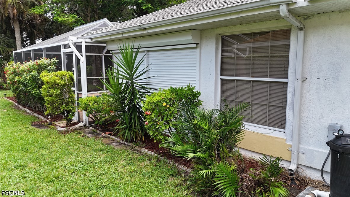 2 Bed Pool Home for Sale in Lehigh Acres, photo 6