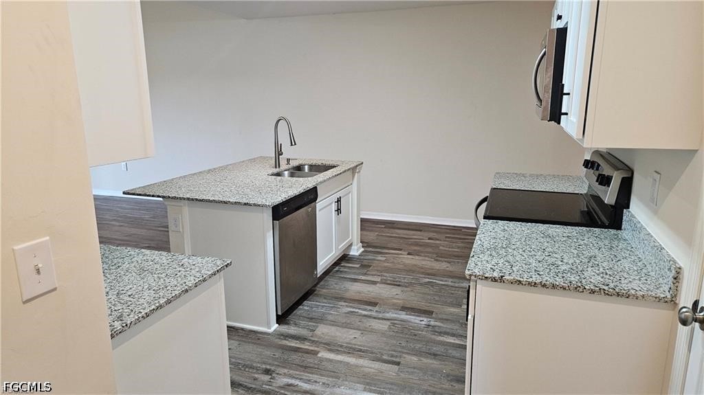 2 Bed Waterfront Home for Sale in Lehigh Acres, FL, $214,900 — photo 6