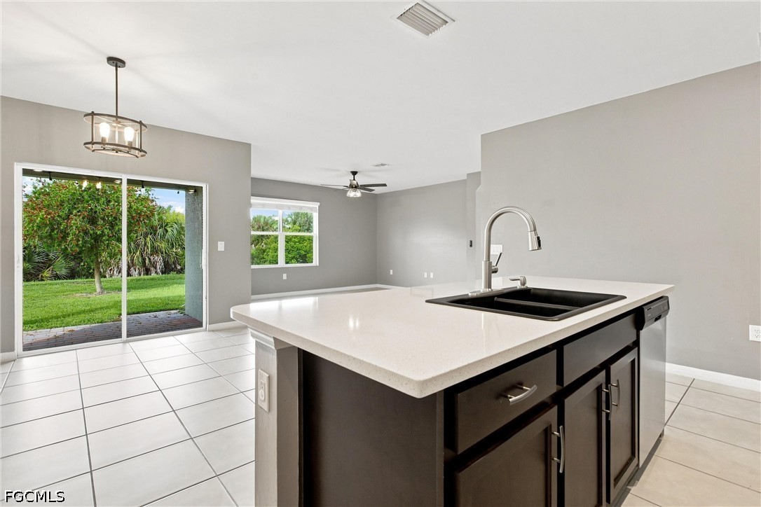4 Bed SingleFamilyResidence for Sale in Entrada, FL — photo 6