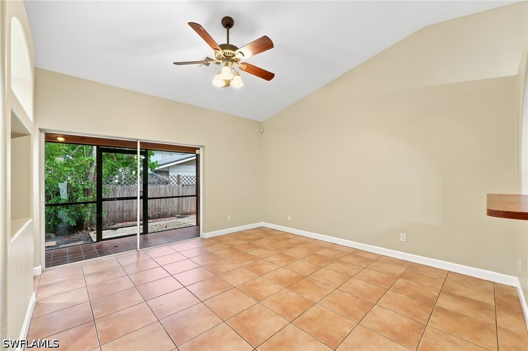 4 Bed Duplex for Sale in Heitmans, FL, $2,000 — photo 6