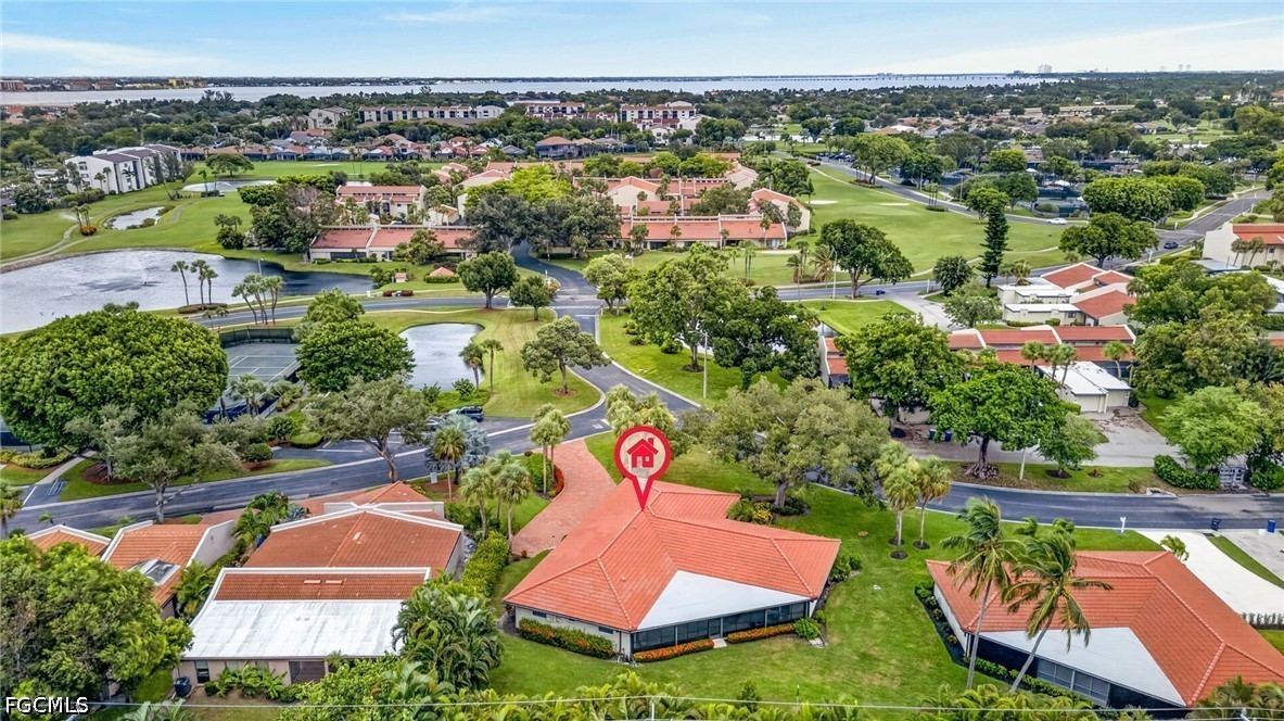 4 Bed SingleFamilyResidence for Sale in Fort Myers, photo 6