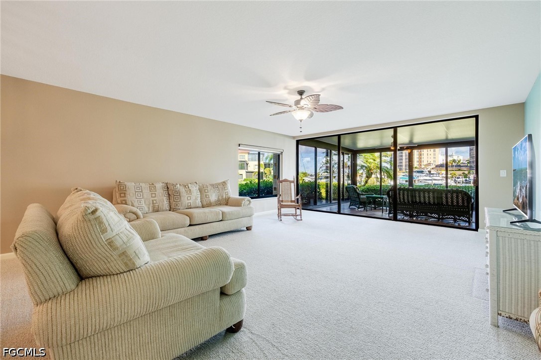 3 Bed Waterfront Home for Sale in Punta Gorda, photo 6