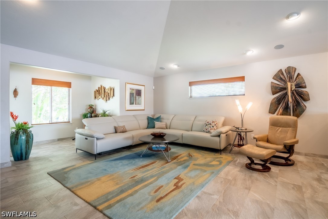 4 Bed Waterfront Home for Sale in Fort Myers, FL, $999,000 — photo 6