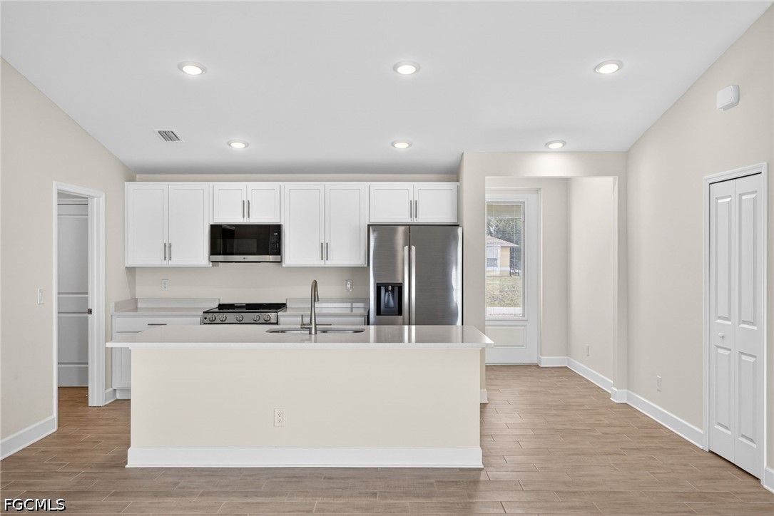 4 Bed SingleFamilyResidence for Sale in Cape Coral, FL — photo 6
