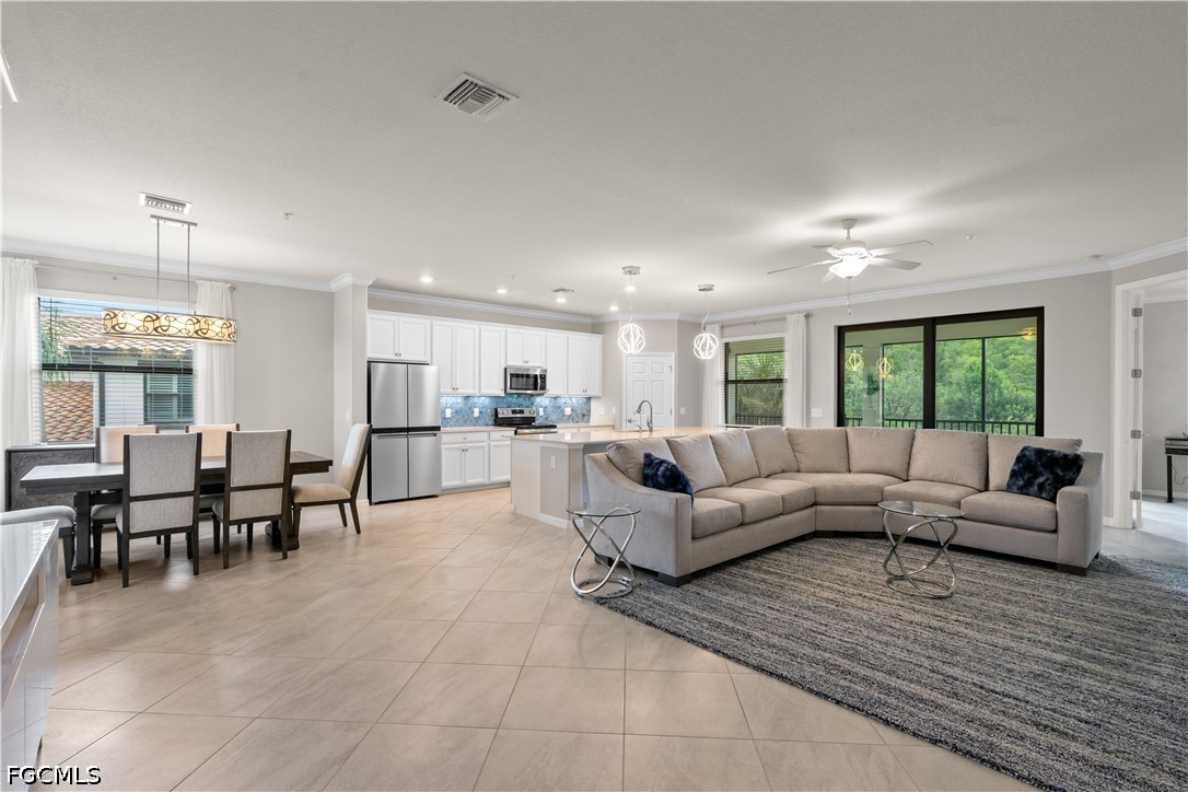 3 Bed Waterfront Home for Sale in Fort Myers, FL, $449,900 — photo 6