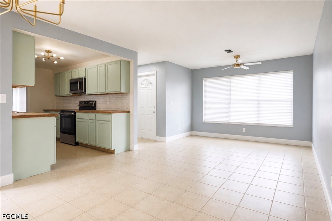 3 Bed Pool Home for Sale in Bowling Green, FL, $280,000 — photo 6