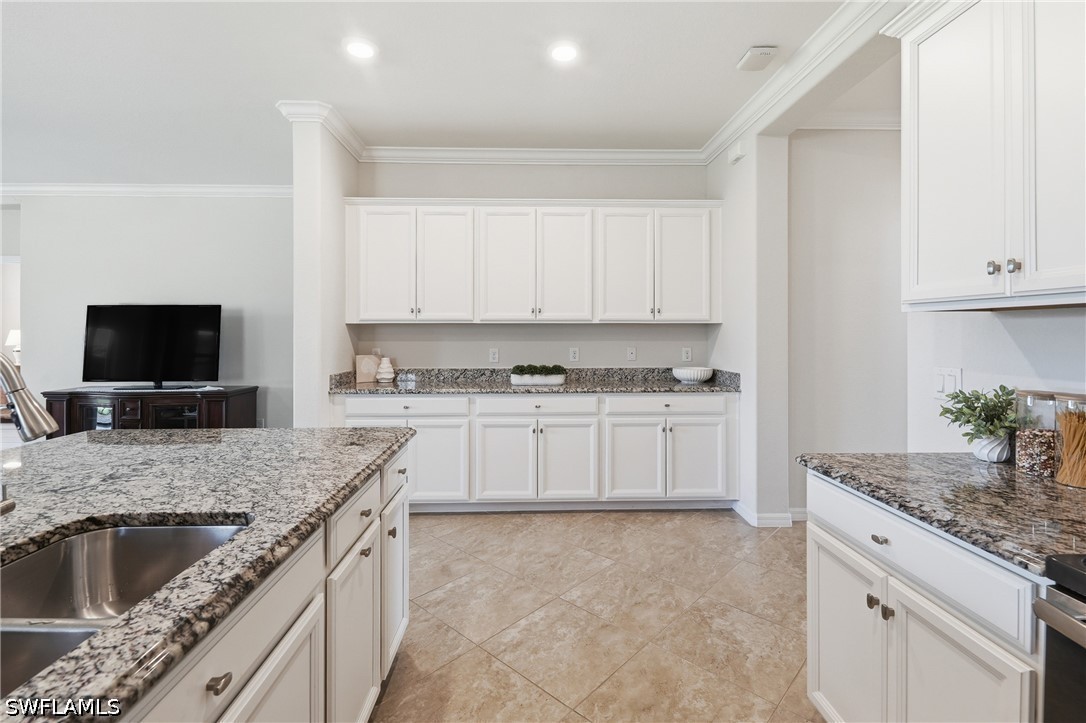 3 Bed Waterfront Home for Sale in Naples, FL, $709,000 — photo 6