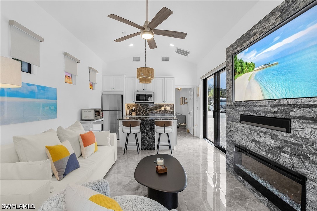 Waterfront Home for Sale in Fort Myers, FL, $349,000 — photo 6