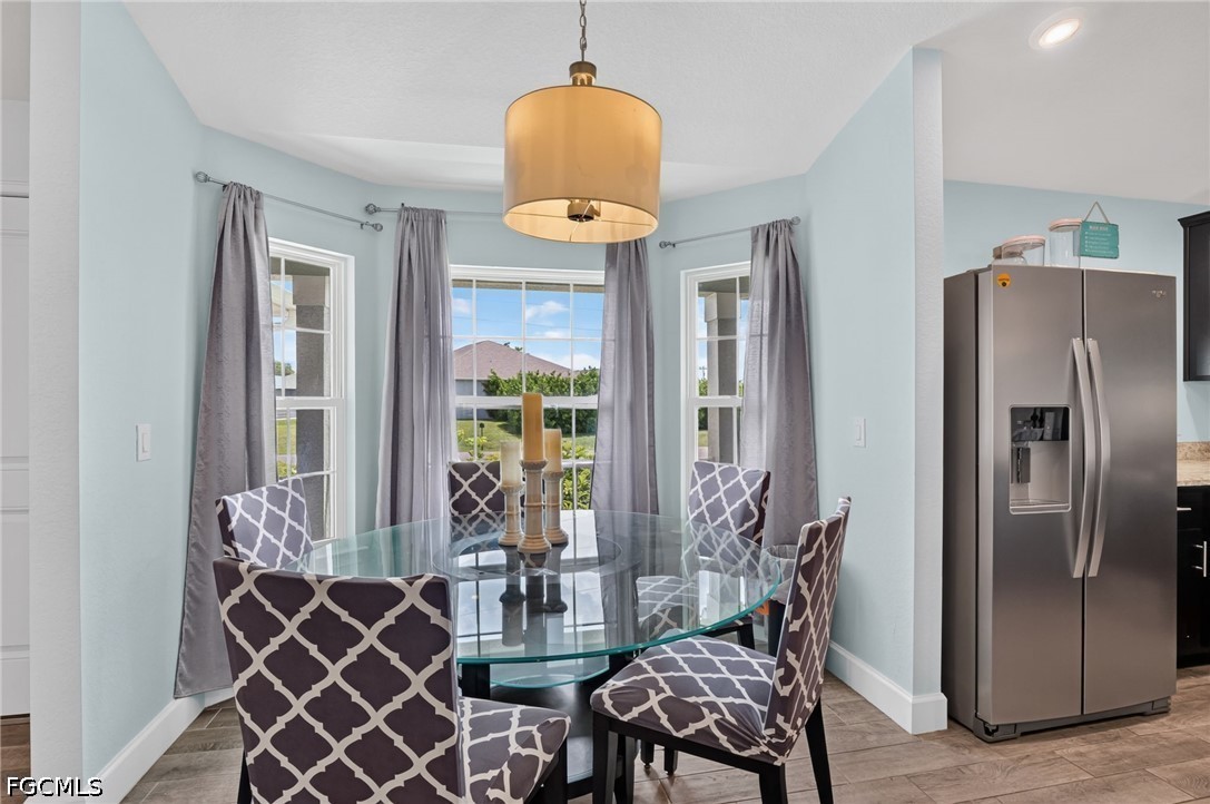 3 Bed SingleFamilyResidence for Sale in Cape Coral, photo 6