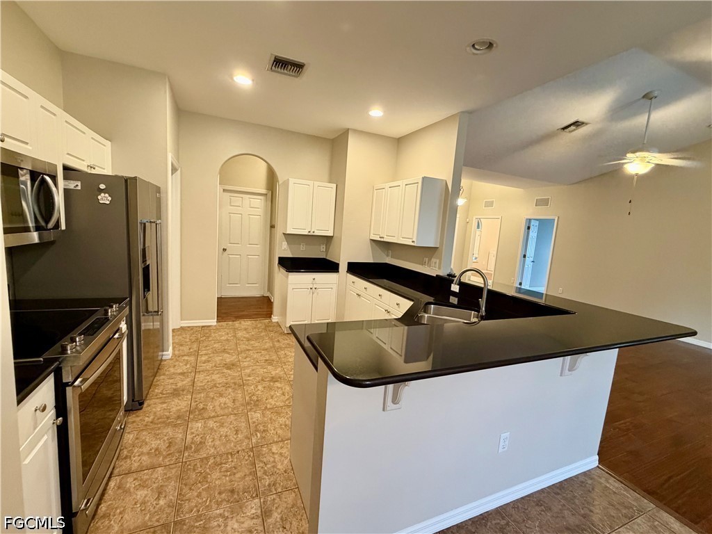 3 Bed Pool Home for Sale in Argyle, FL, $2,850 — photo 6