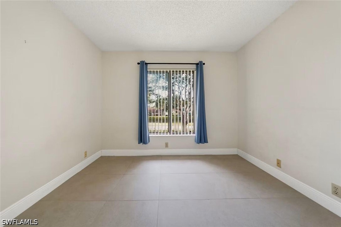 2 Bed Condominium for Sale in Not Applicable, FL, $1,750 — photo 6