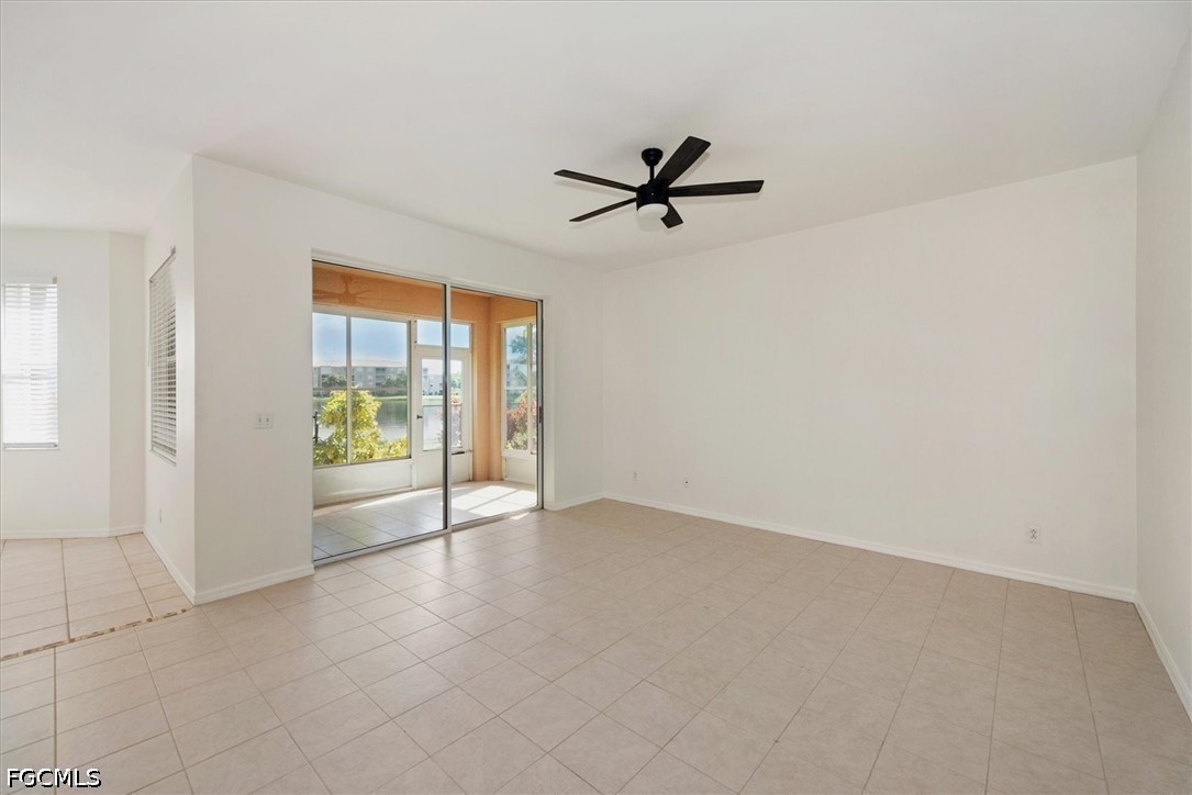 2 Bed Waterfront Home for Sale in Terrace Ii, FL, $200,000 — photo 6