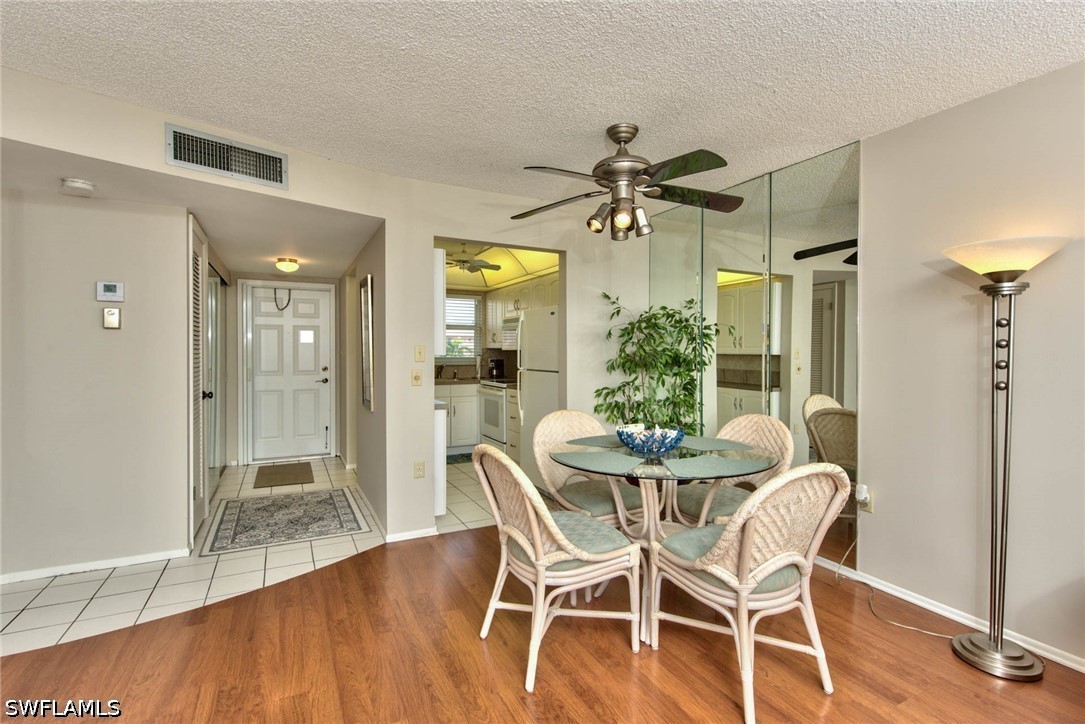 2 Bed Condominium for Sale in Naples, FL, $3,000 — photo 6