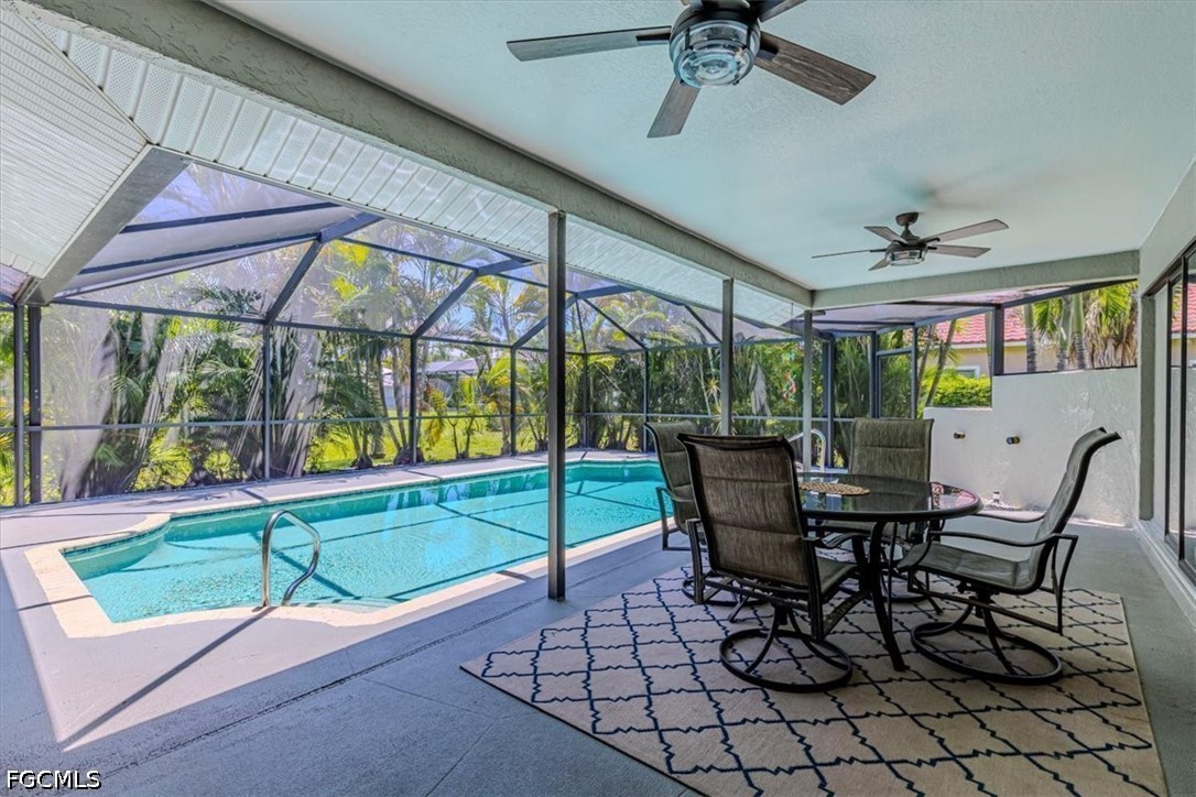 3 Bed Pool Home for Sale in Cape Coral, photo 6