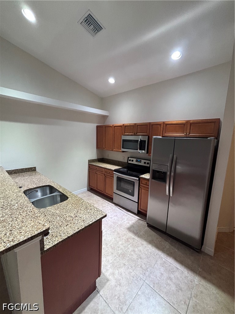 3 Bed Duplex for Sale in Cape Coral, FL, $1,700 — photo 6