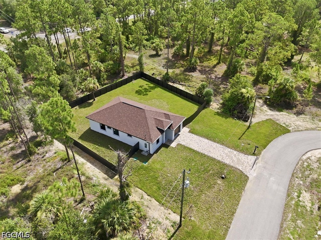 3 Bed SingleFamilyResidence for Sale in Not Applicable, FL — photo 6