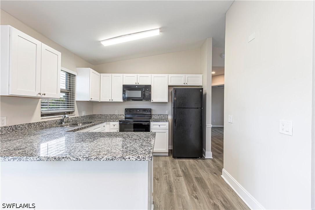 3 Bed SingleFamilyResidence for Sale in Cape Coral, FL — photo 6