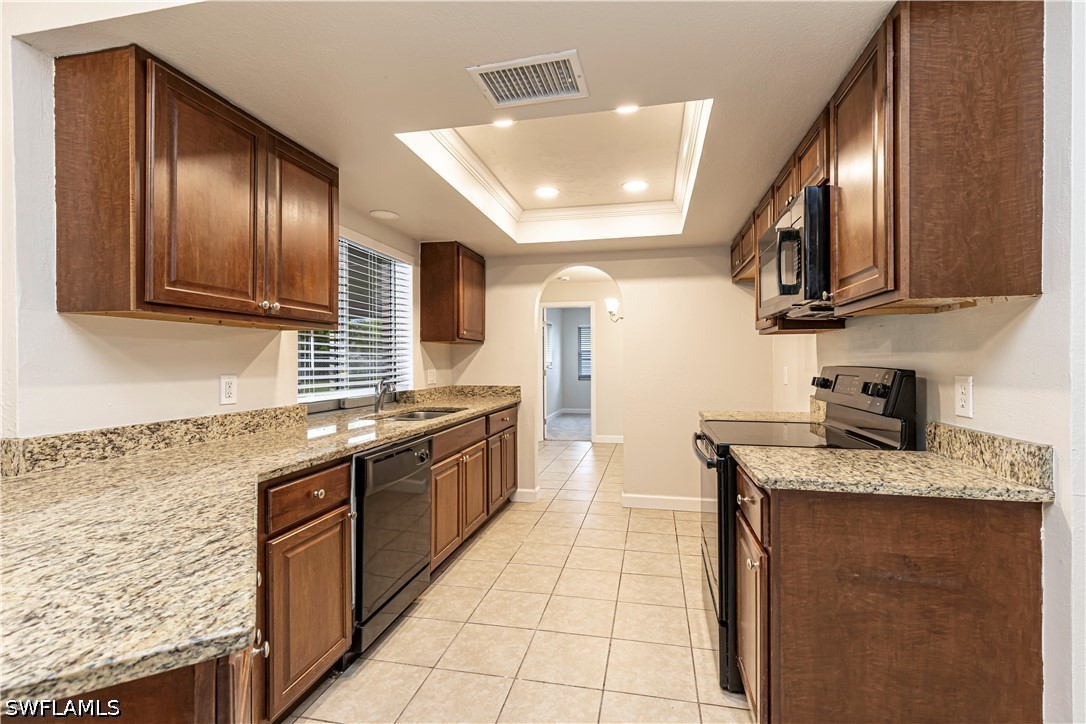 4 Bed SingleFamilyResidence for Sale in Cape Coral, FL — photo 6