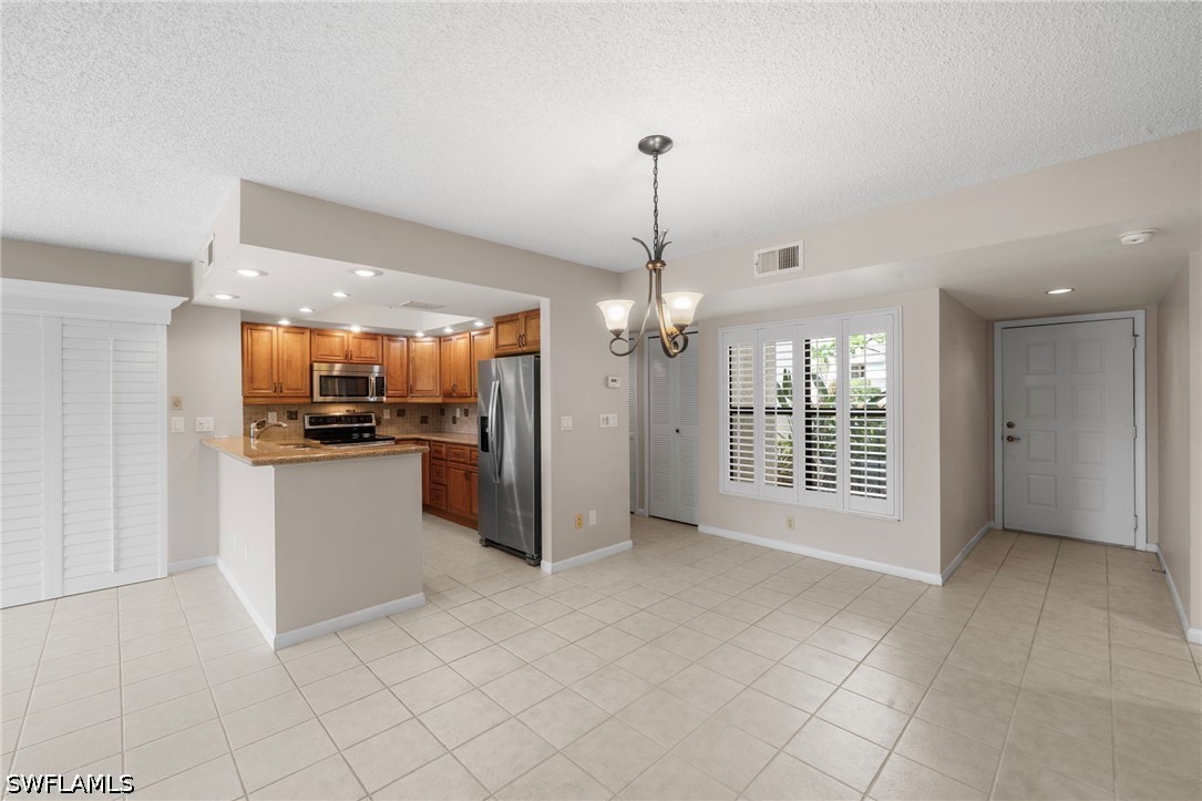 3 Bed Condominium for Sale in Fairways, FL, $250,000 — photo 6