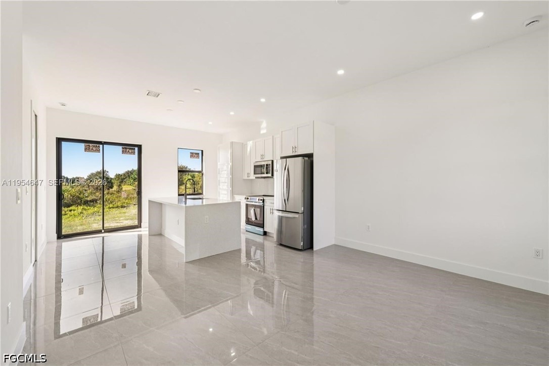 3 Bed SingleFamilyResidence for Sale in Lehigh Acres, FL — photo 6