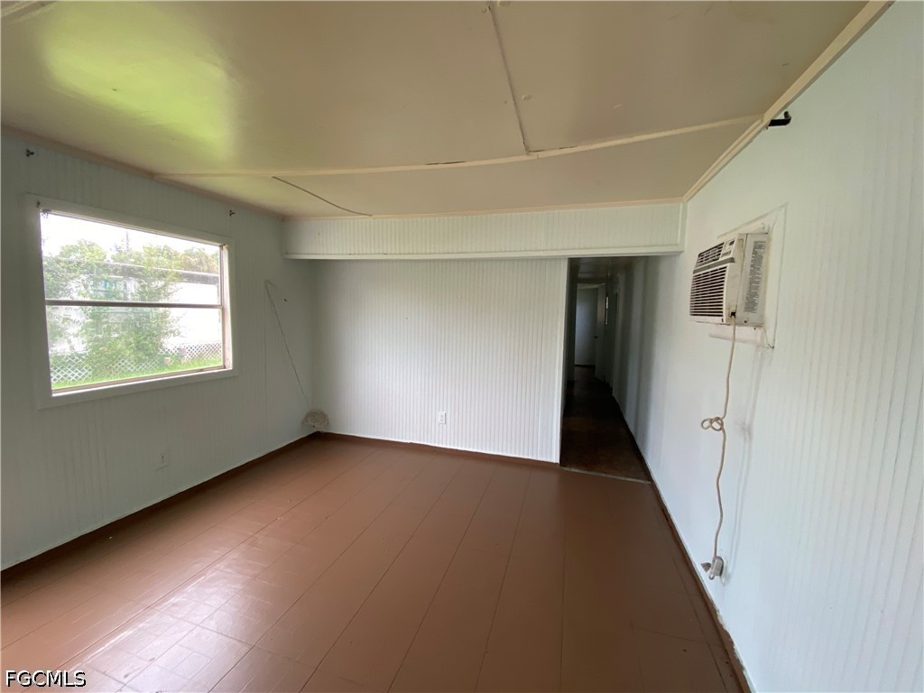 2 Bed ManufacturedHome for Sale in Fort Myers, FL, $800 — photo 6