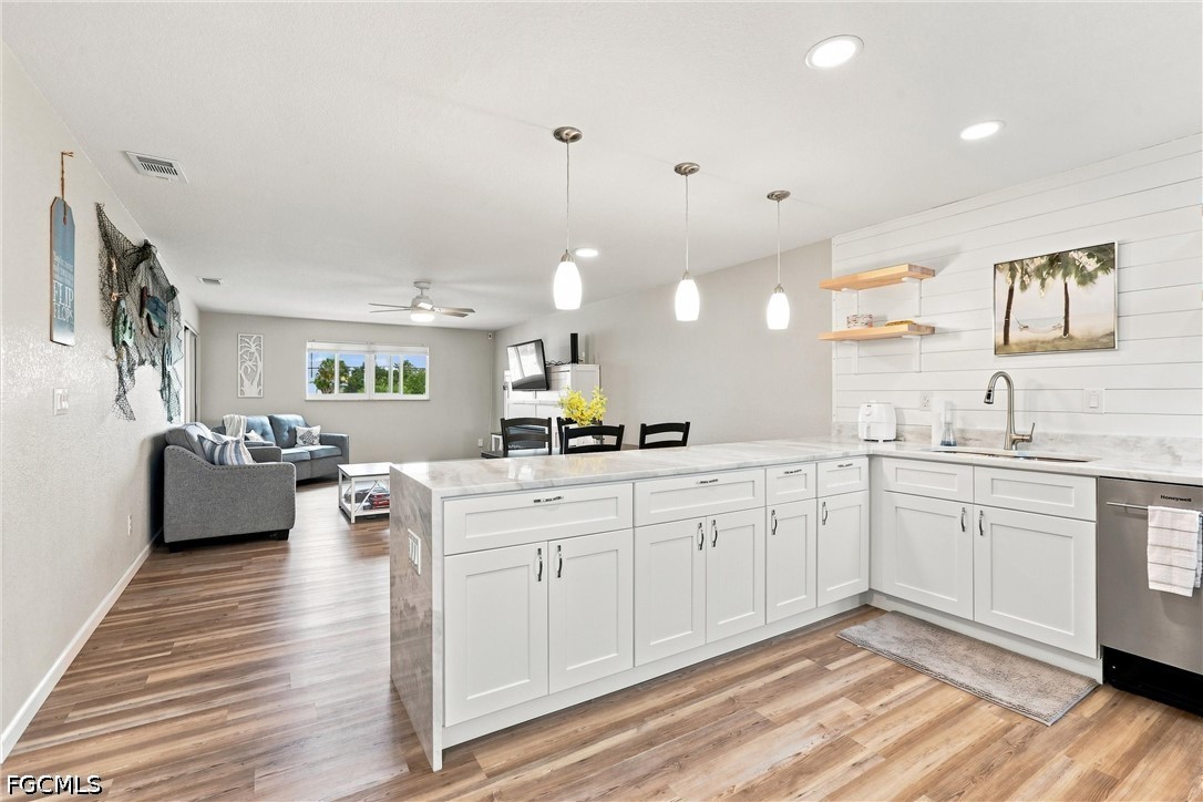 1 Bed Condominium for Sale in Edgewater Village, FL, $84,900 — photo 6