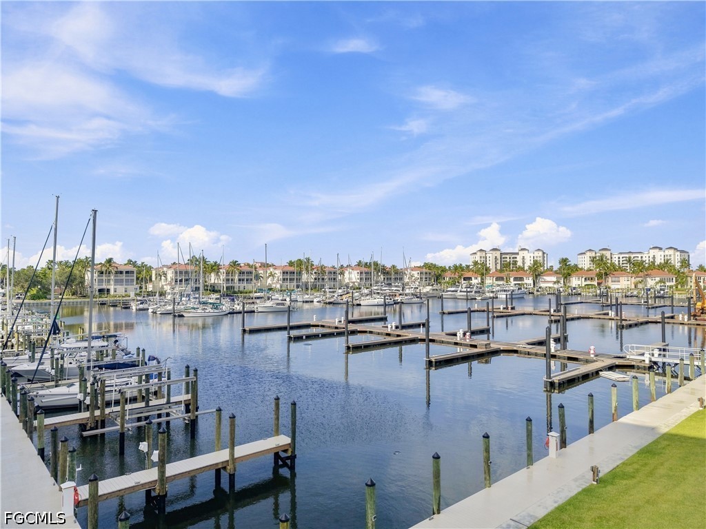2 Bed Waterfront Home for Sale in Punta Gorda, photo 6