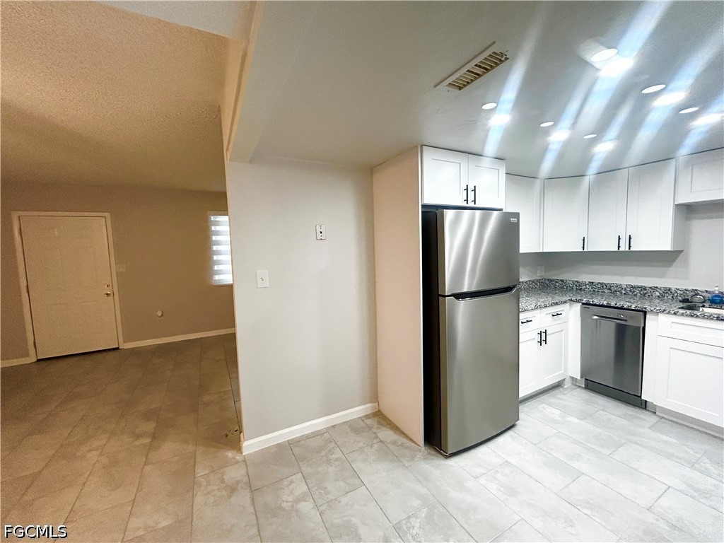 2 Bed Condominium for Sale in Capeway Condo, photo 6