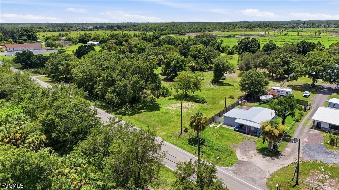 Residential for Sale in Fort Myers, photo 6