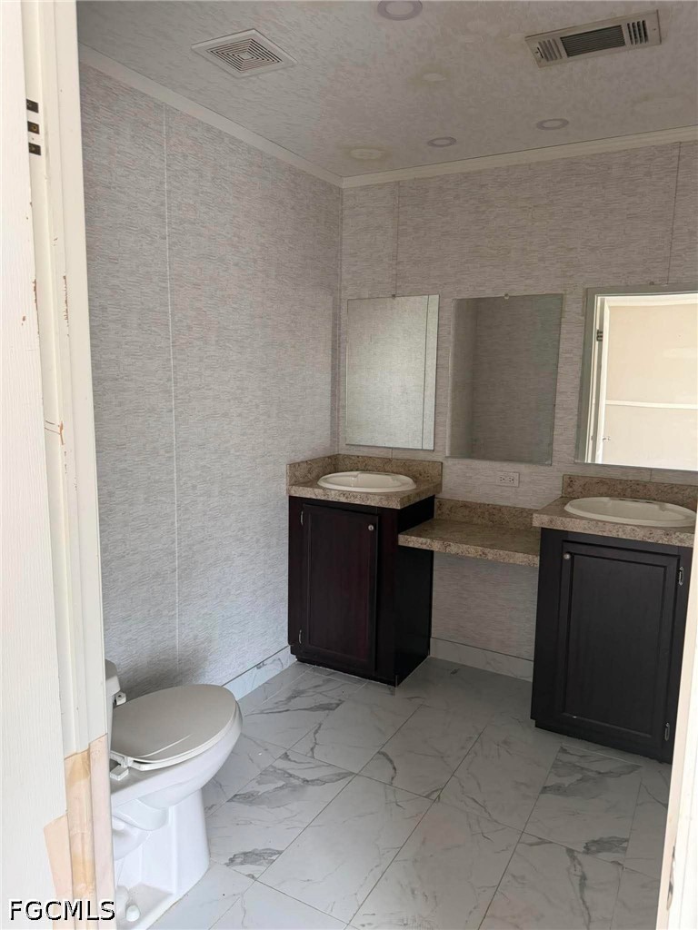 2 Bed ManufacturedHome for Sale in Clewiston, photo 6