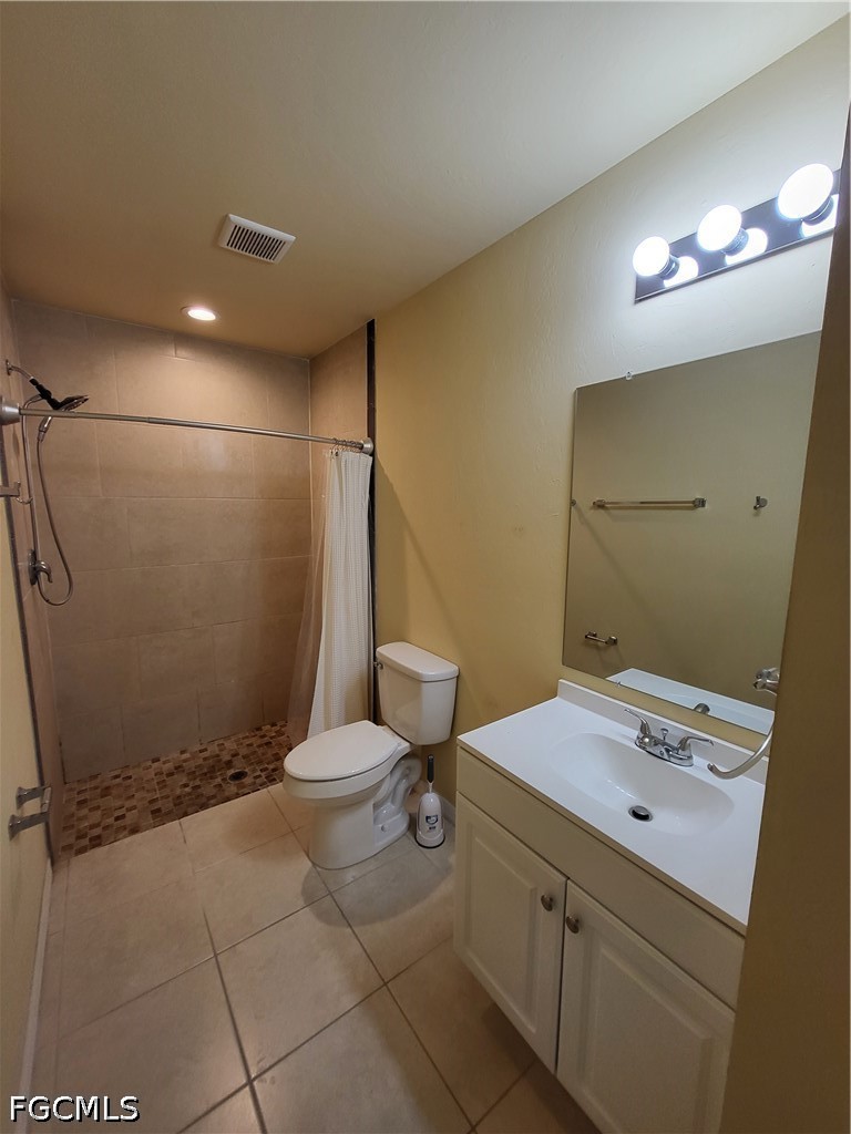 3 Bed Duplex for Sale in Cape Coral, photo 6