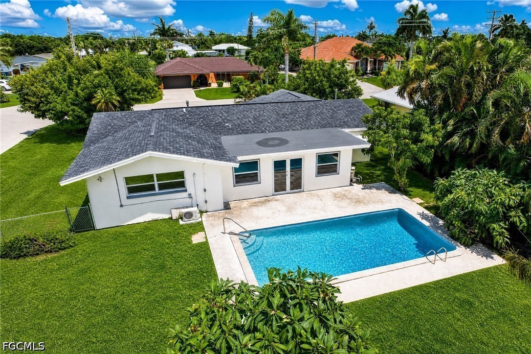3 Bed Pool Home for Sale in Cape Coral, photo 6