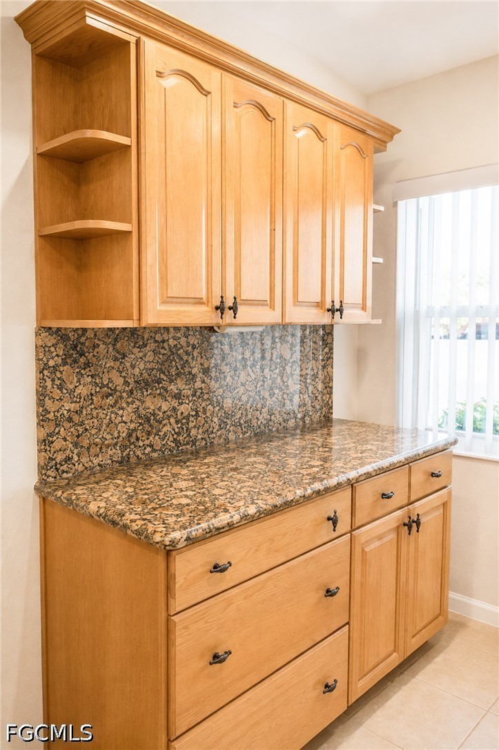 2 Bed Condominium for Sale in Cape Coral, photo 6