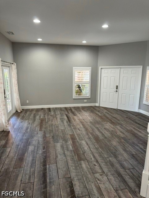 4 Bed Waterfront Home for Sale in Monterey, photo 6