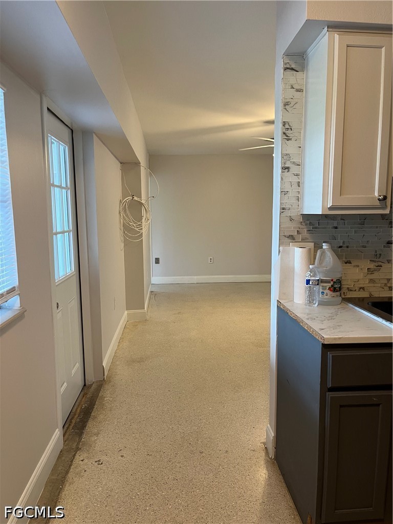 3 Bed SingleFamilyResidence for Sale in Fort Myers, photo 6