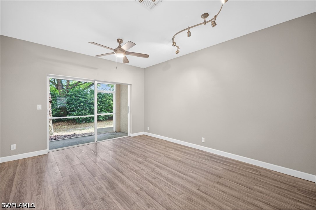 2 Bed Townhouse for Sale in Cypress Landing, photo 6